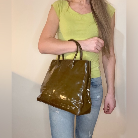Miu Miu‎ Patent Leather Top Handle Handbag – Olive Green